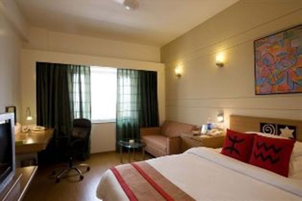 Lemon Tree Hotel, Indore Room photo